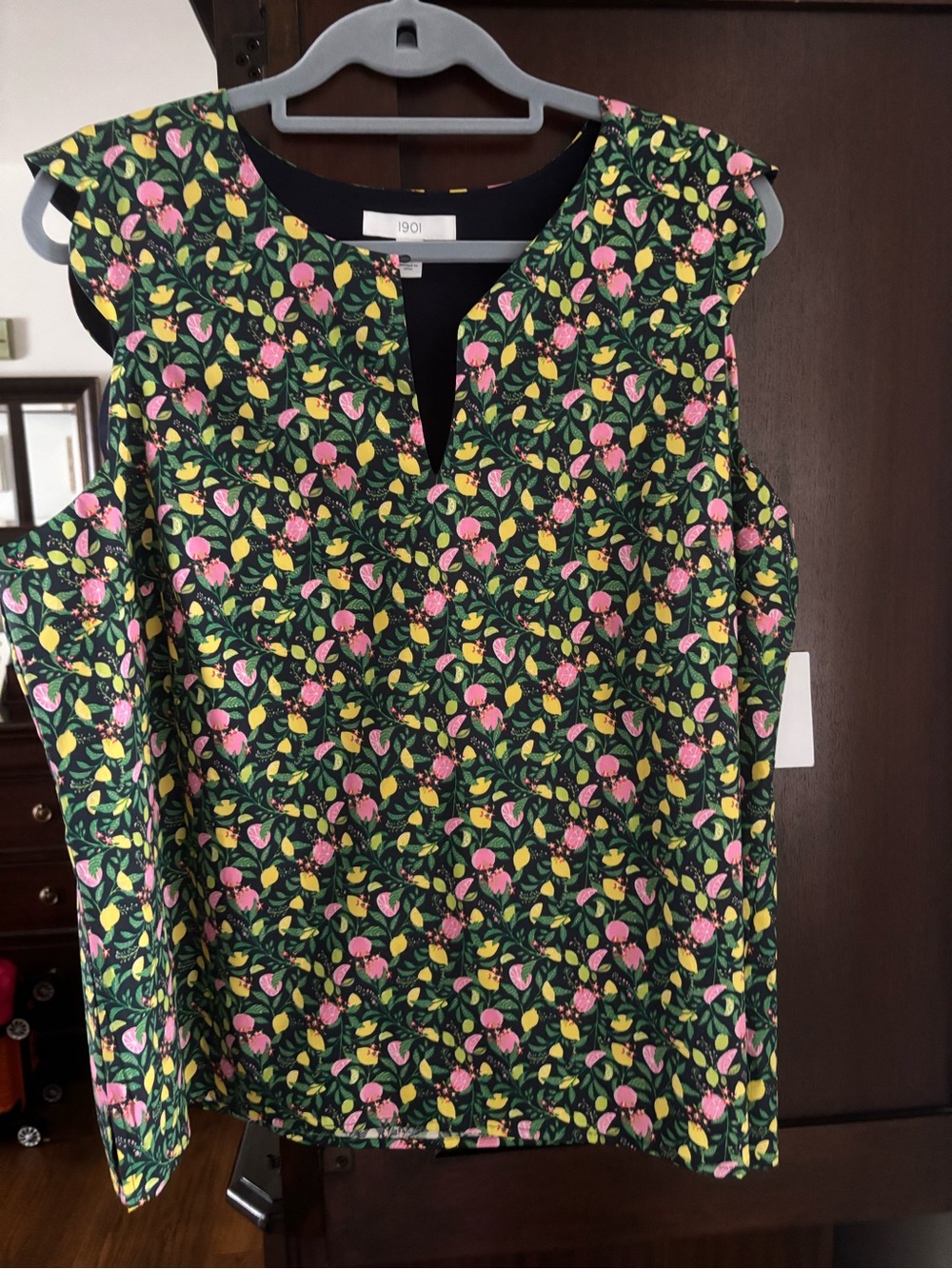 NWT 1901 Women’s Green Floral Blouse - Pink & Yellow Print